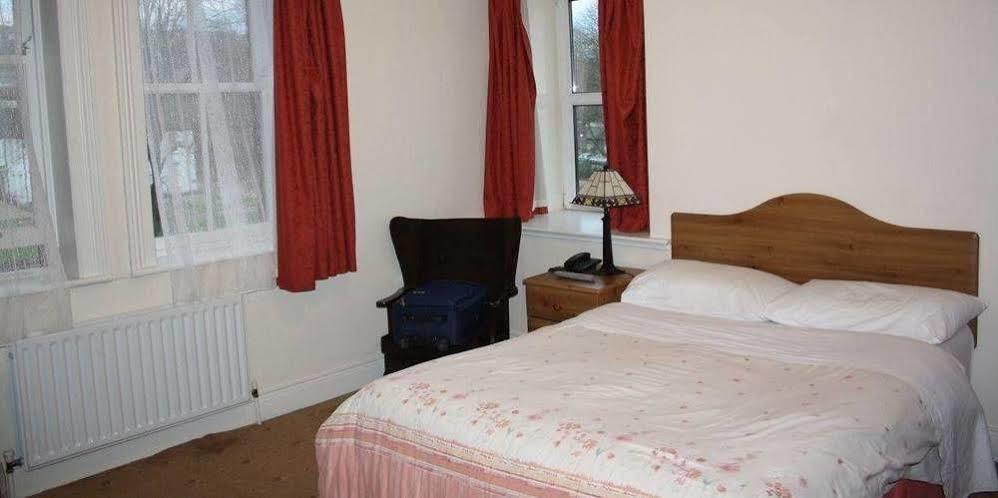 Redclyffe Guesthouse Корк Экстерьер фото
